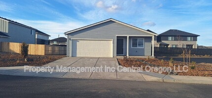 Building Photo - 1349 NE Cobbleridge Lp