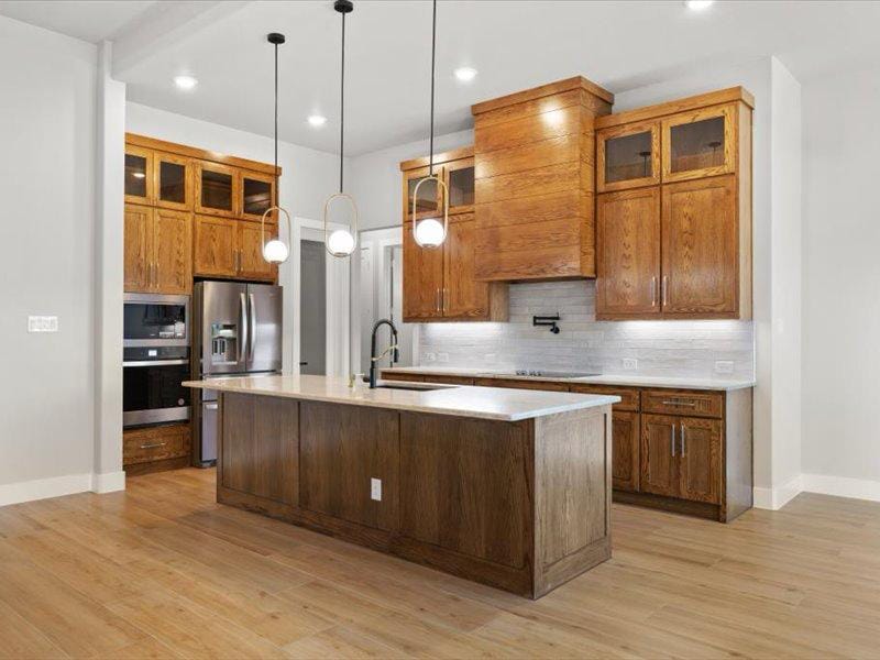 Building Photo - 8101 Oak Hollow Dr