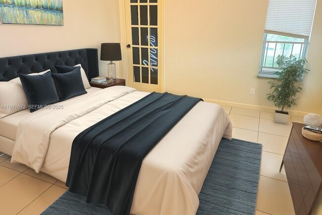 Building Photo - 3480 Pinewalk Dr N