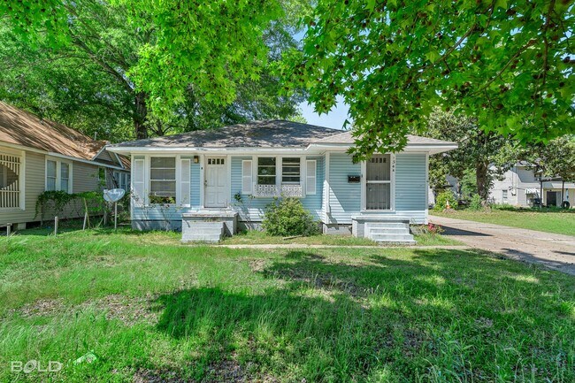 Building Photo - 134 E Herndon St