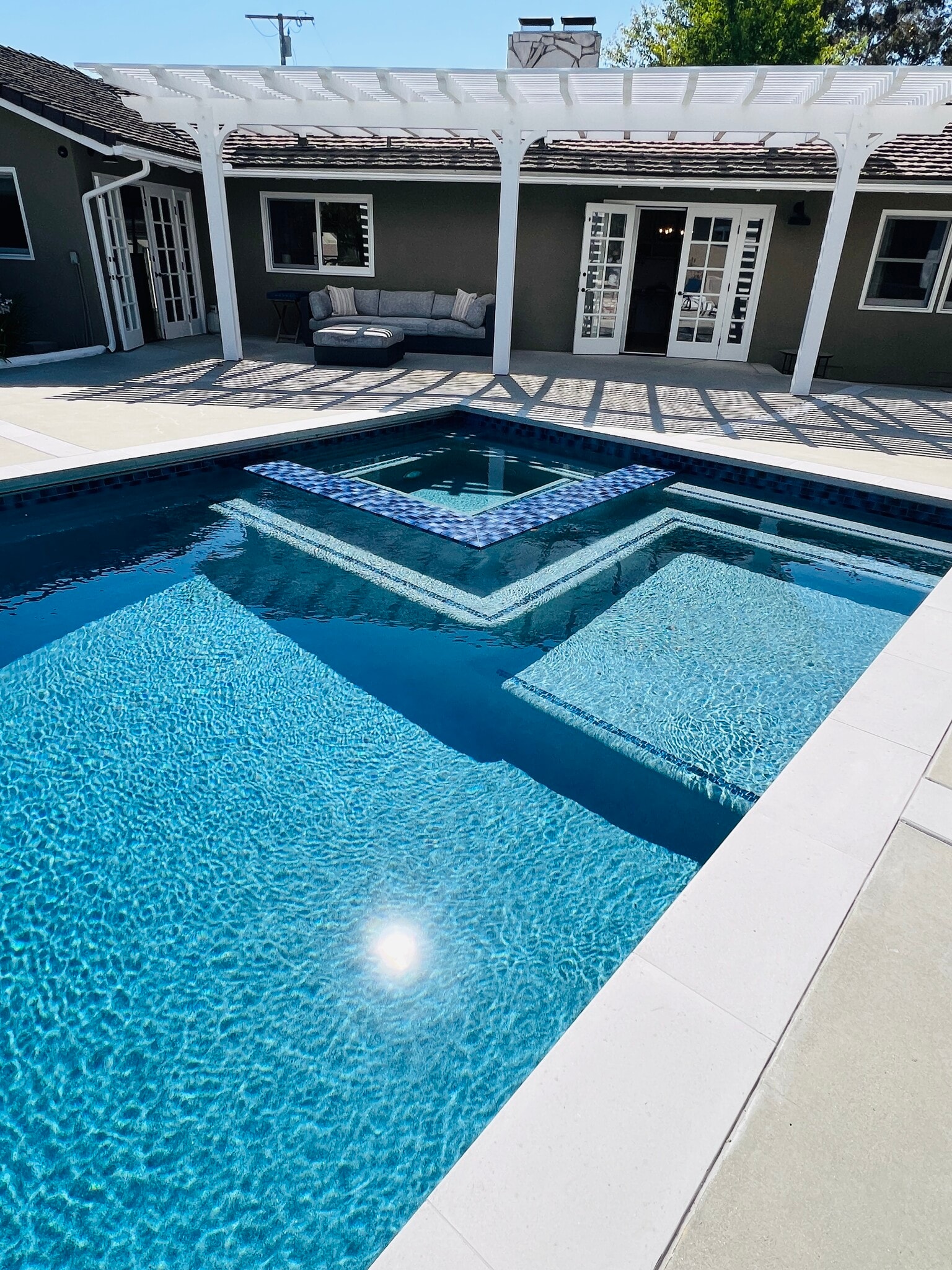 Newly plastered pool and jacuzzi - 4703 Ferncreek Dr