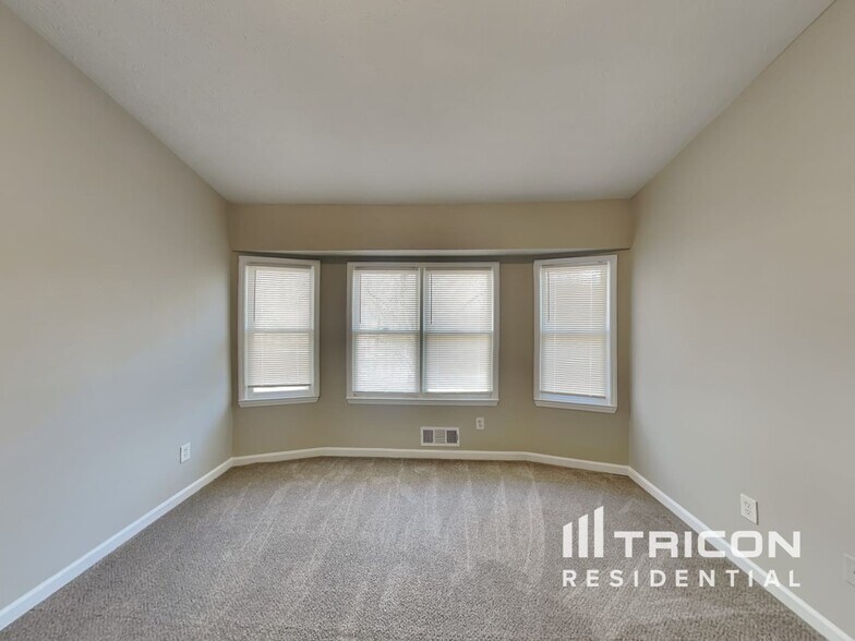 Building Photo - 1605 Windy Hill Pl SE