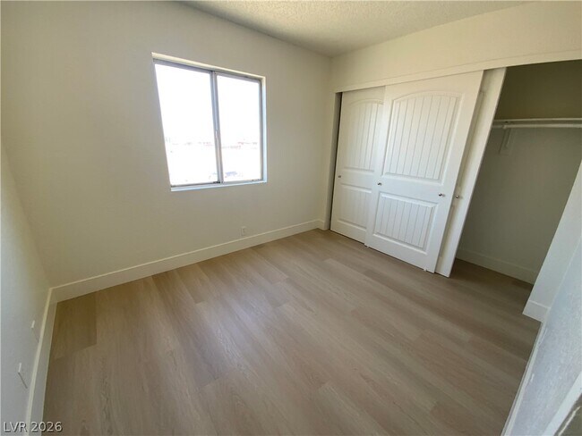 Building Photo - 6994 Issac Ave