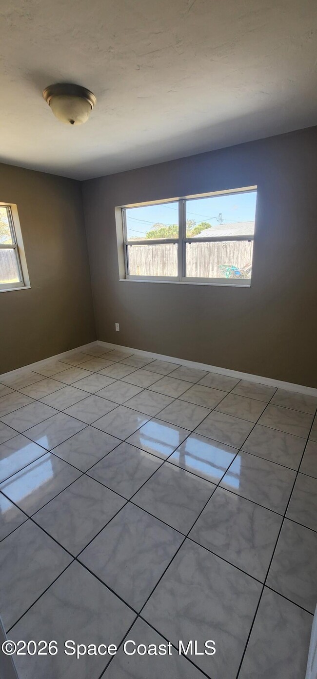 Building Photo - 4050 Banberry Ln