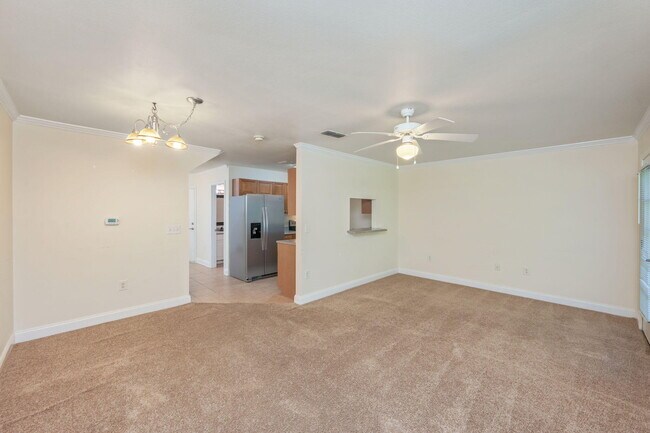 Primary Photo - 535 Wingspan Way