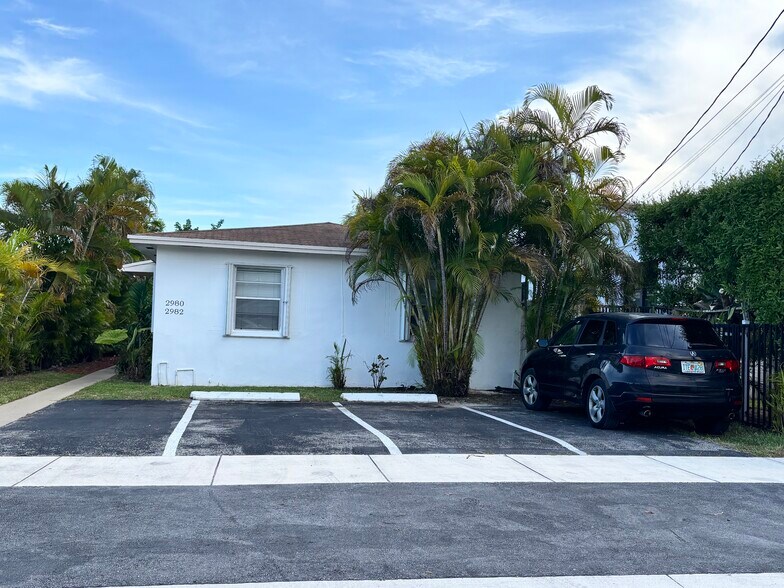 Building Photo - 2980 SW 25th St