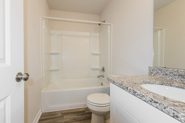 Building Photo - 17640 Cedar Crst Dr