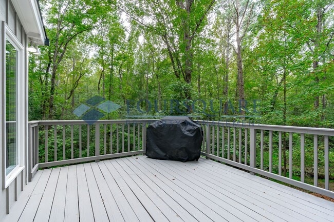 Building Photo - Single Family | One-acre lot in Powell Far...