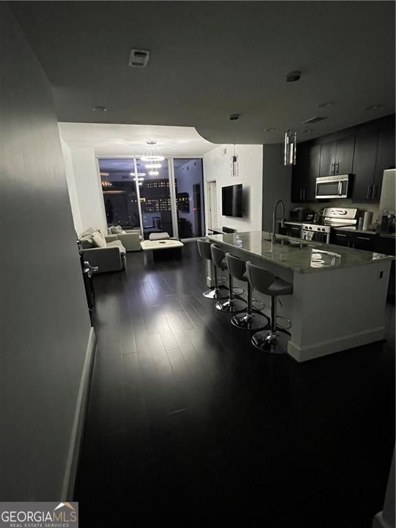 Building Photo - 1080 Peachtree St NE