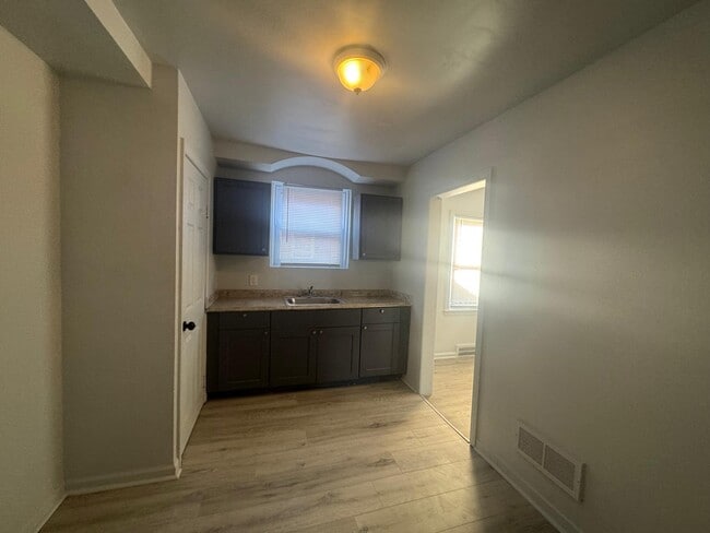 Building Photo - 11326 Marlowe St