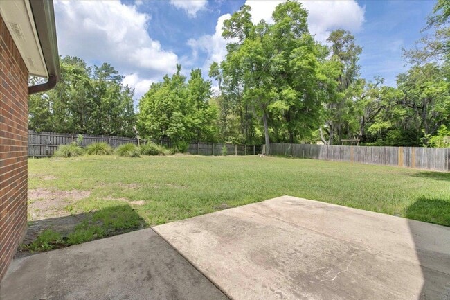 Building Photo - 2464 Elfinwing Ln