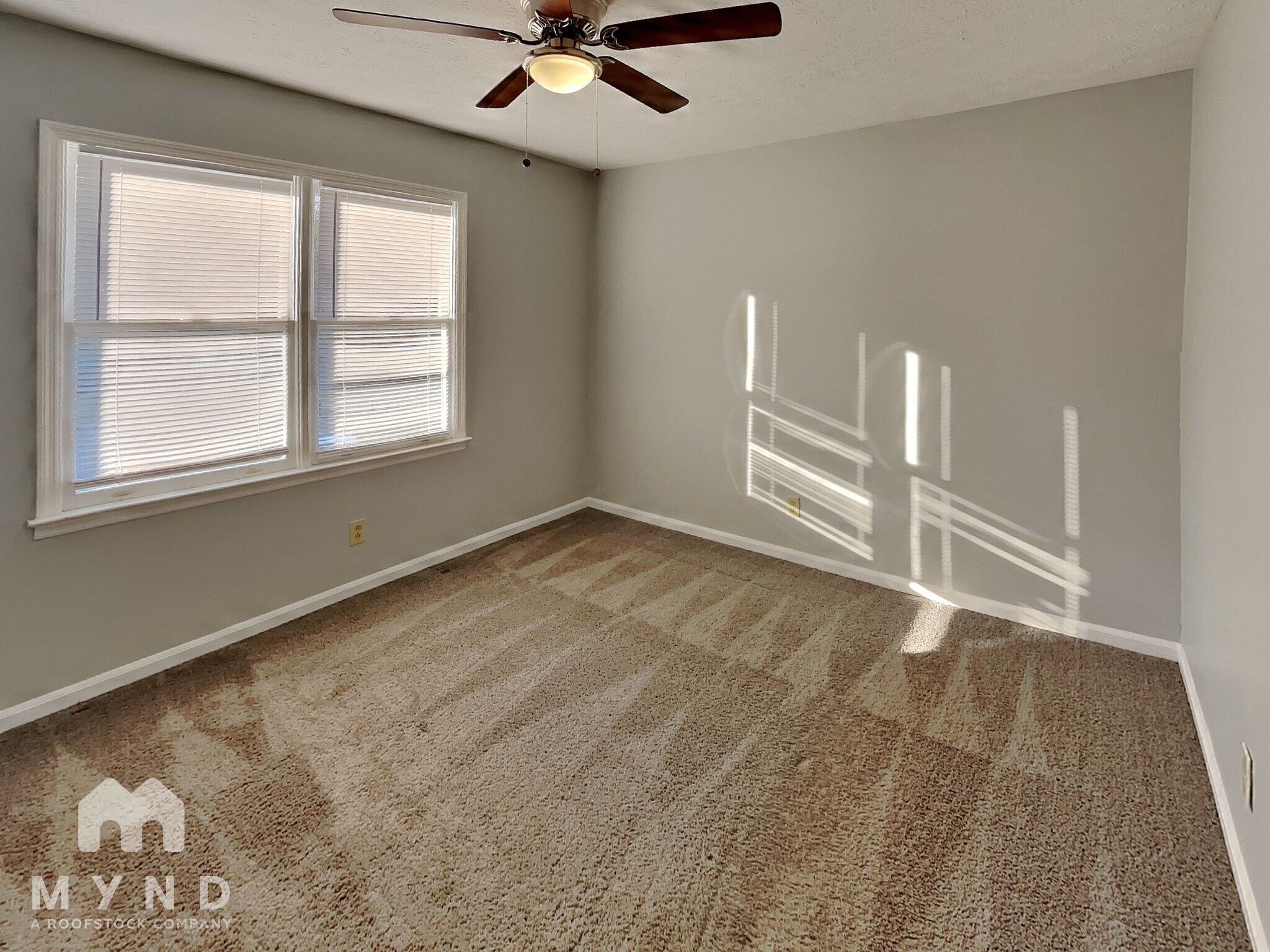 Building Photo - 808 E Spring St