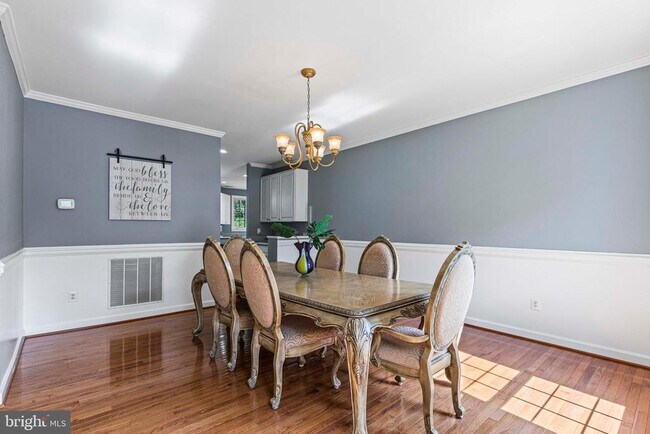 Building Photo - 12980 Highland Oaks Ct