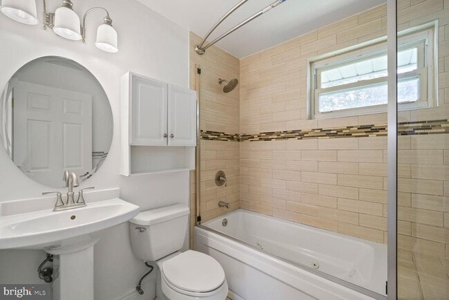 Building Photo - 10213 Duvawn Pl