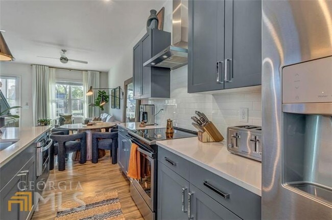 Building Photo - 2028 Bixby Byway Dr SE