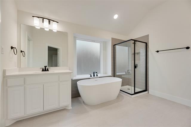 Building Photo - 9013 Wyndemere Ln