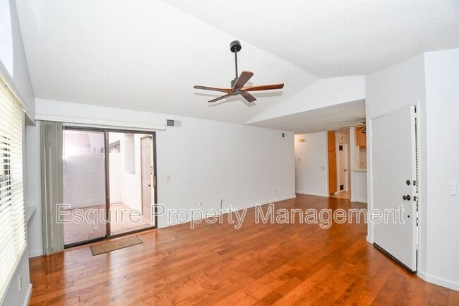 Building Photo - 1115 Mission Verde Dr