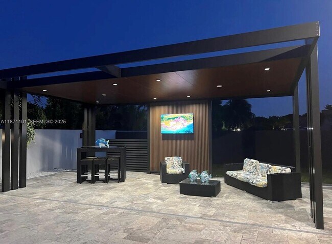 Building Photo - 6201 SW 107th Ave