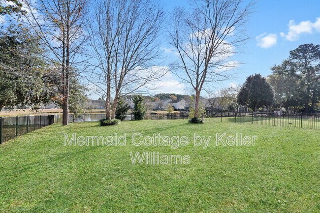 Building Photo - 25 Pennyroyal Way
