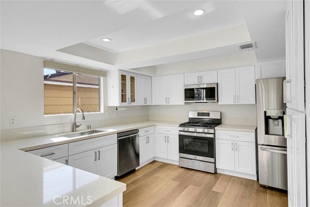 Building Photo - 1318 Stillman Ave