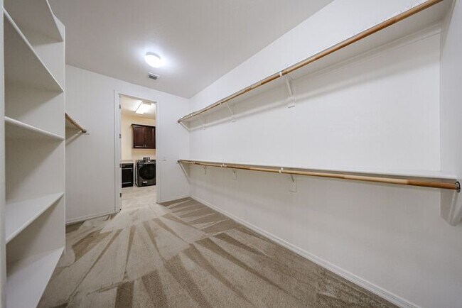 Building Photo - Stunning home located in the heart of Chandler, AZ!