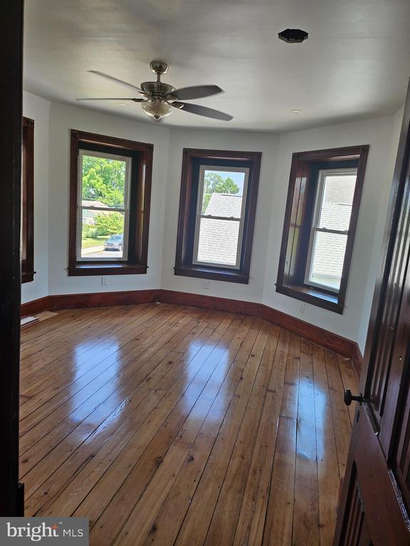 Building Photo - 1204 Juniper St