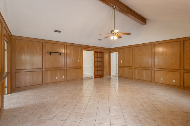 Building Photo - 2643 Hodges Bend Cir