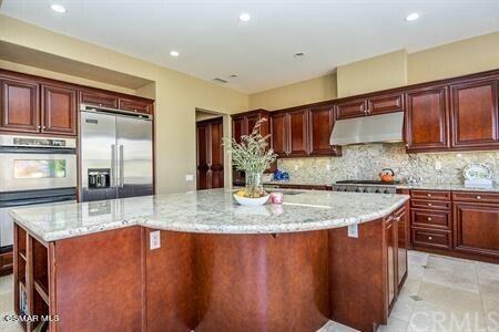 Building Photo - 5431 Via Olas