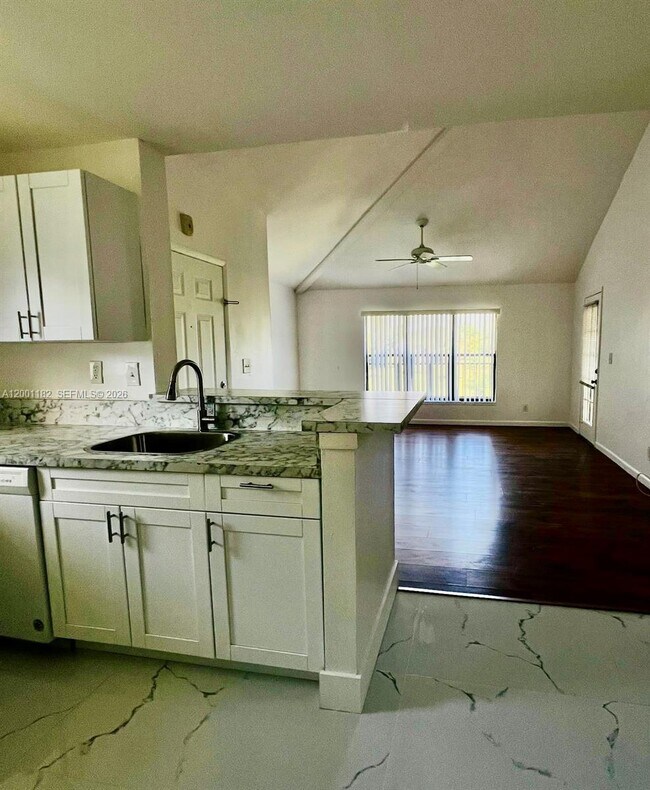 Building Photo - 4030 NW 87th Ave