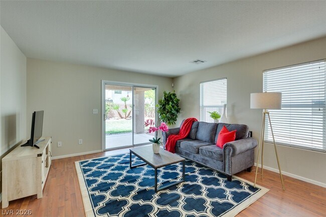 Building Photo - 304 Windsor Ridge Ave