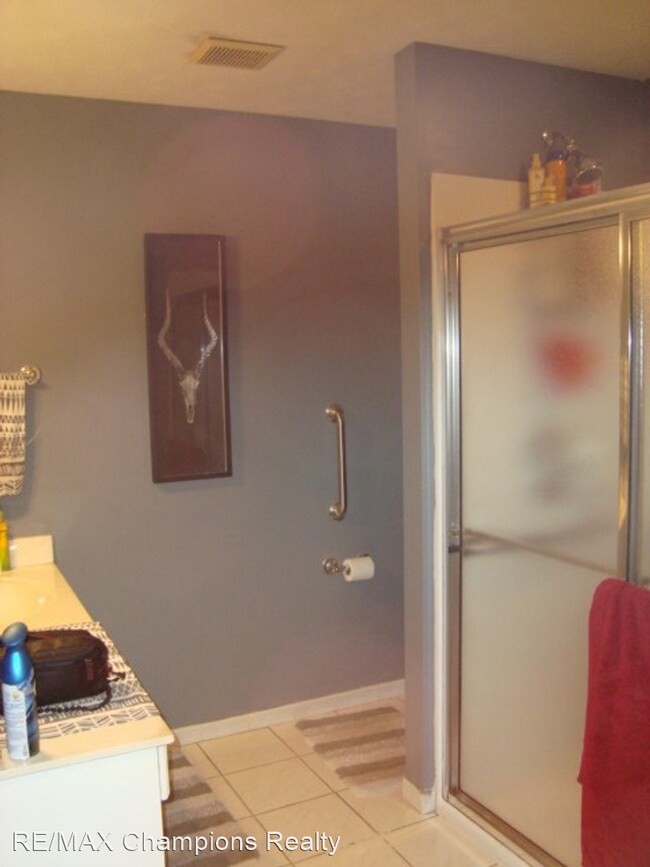 Building Photo - 3 br, 2 bath House - 5602 Morris Ave