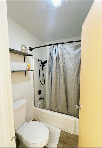 Building Photo - 23280 Orange Ave