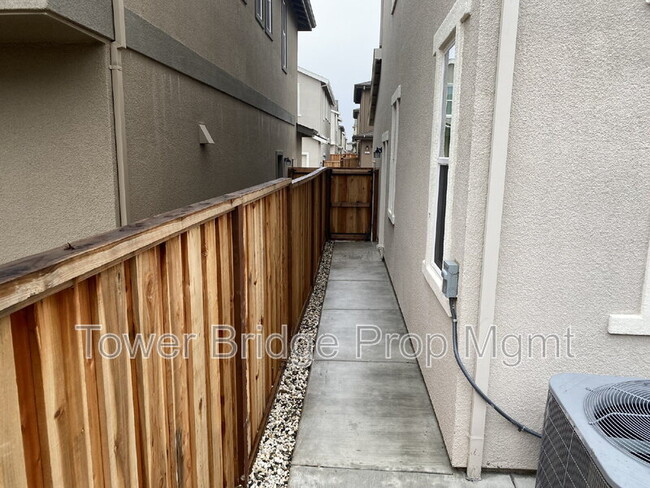 Building Photo - 3836 Firestar Way