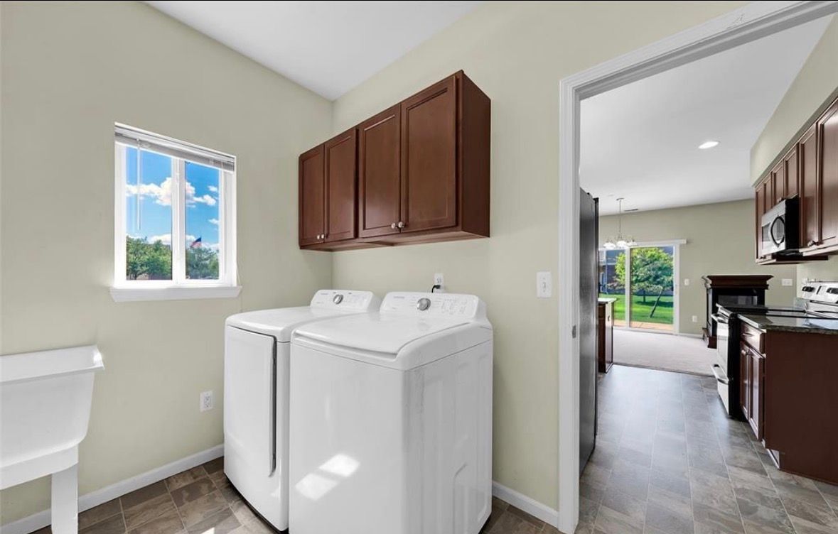 Building Photo - 14349 Shadywood Dr