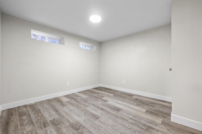 Building Photo - 4204 51st St