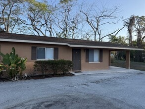 Building Photo - 202 2nd St