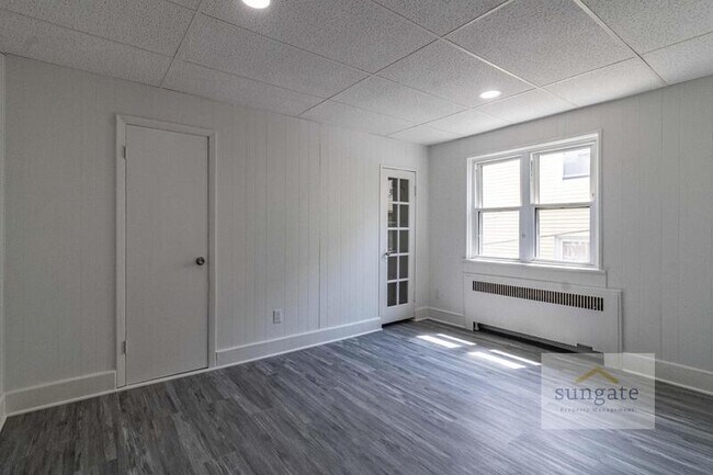 Building Photo - 7019 Harford Rd