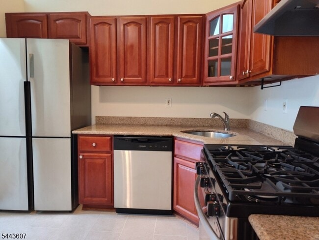 Building Photo - 816 Breckenridge Dr
