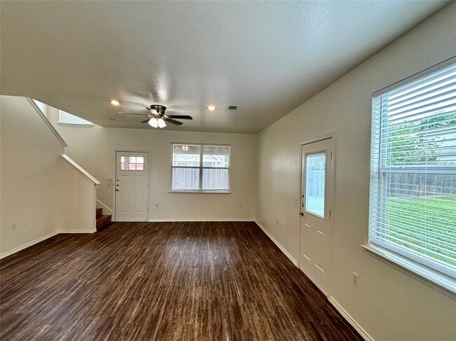 Building Photo - 6914 Meador Ave