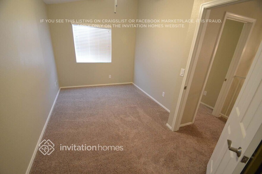 Building Photo - 118 W Gary Way