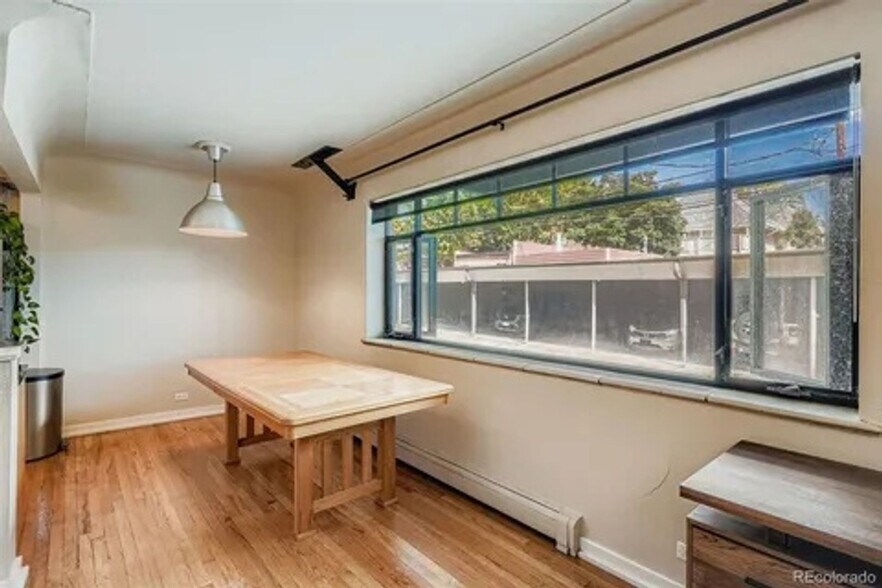 Building Photo - 636 N Washington St