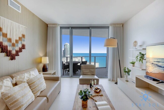 Primary Photo - 4111 S Ocean Dr