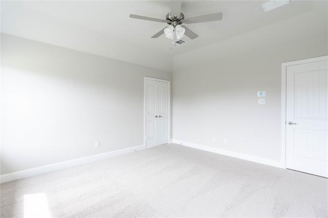 Building Photo - 1129 Longhorn Ln