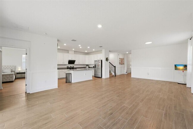 Building Photo - 16448 Parable Wy