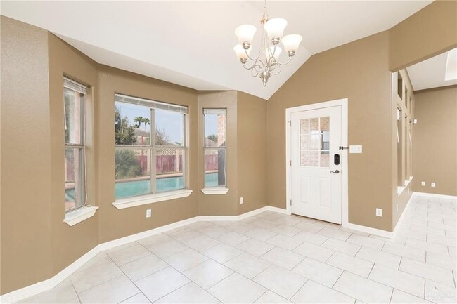 Building Photo - 33-25 1/2 E St