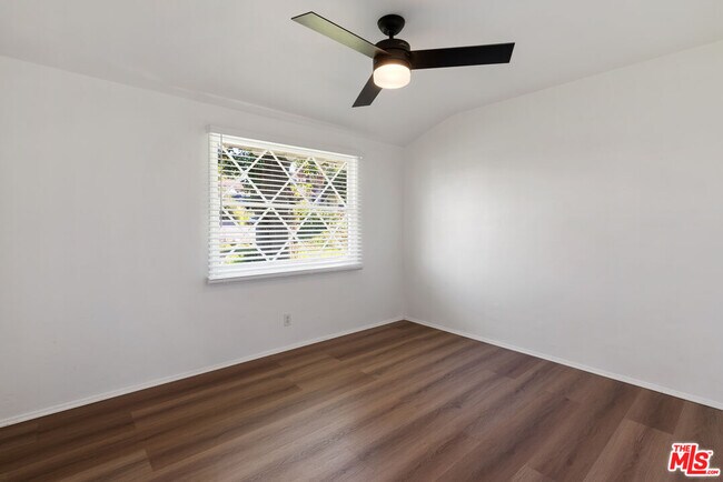 Building Photo - 6739 Garces Ave