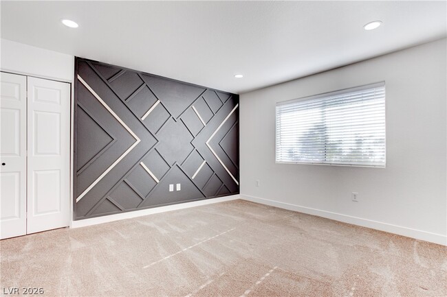 Building Photo - 5792 Ambassador Ave