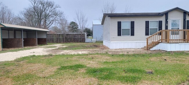 Building Photo - 405 Battlebell Rd