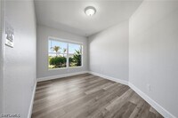 Building Photo - 4621 25th St SW