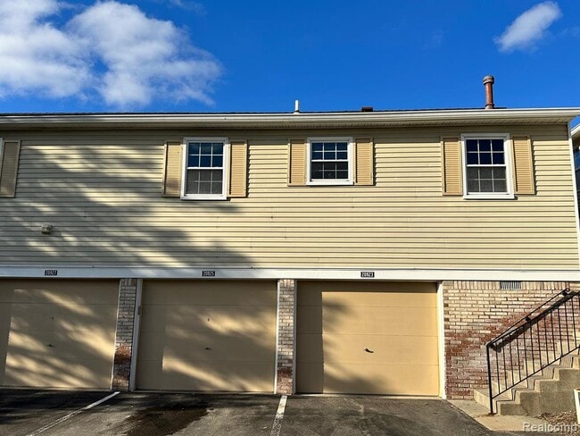 Primary Photo - 20923 W Glen Haven Cir